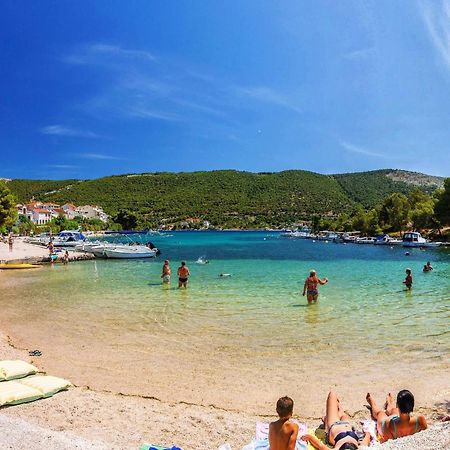 Apartments By The Sea Grebastica, Sibenik - 4207 المظهر الخارجي الصورة